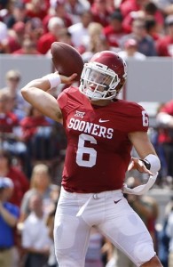 Oklahoma quarterback Baker Mayfield (6) passes against Tulsa during the second quarter of an NCAA college football game in Norman, Okla., Saturday, Sept. 19, 2015. (AP Photo/Alonzo Adams)
